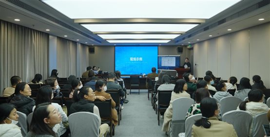 f69c0cb967921b50cec54616c6307b3