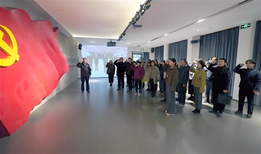 601930e4f09e15d4669a1fa685a3272